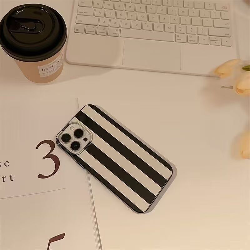Small Niche Fresh Art Design W - Phone Cases Designer ulasan dan harga